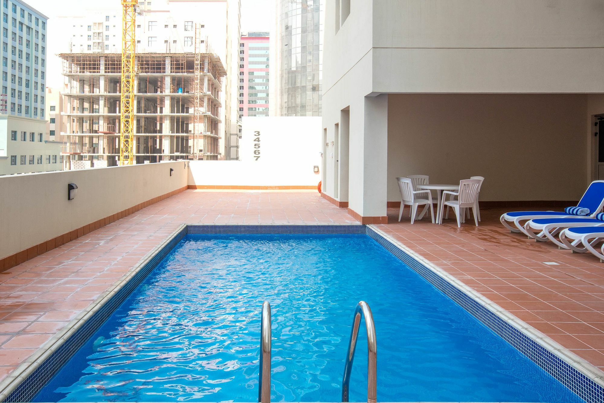 Aspire Tower Apartment Манама Екстериор снимка